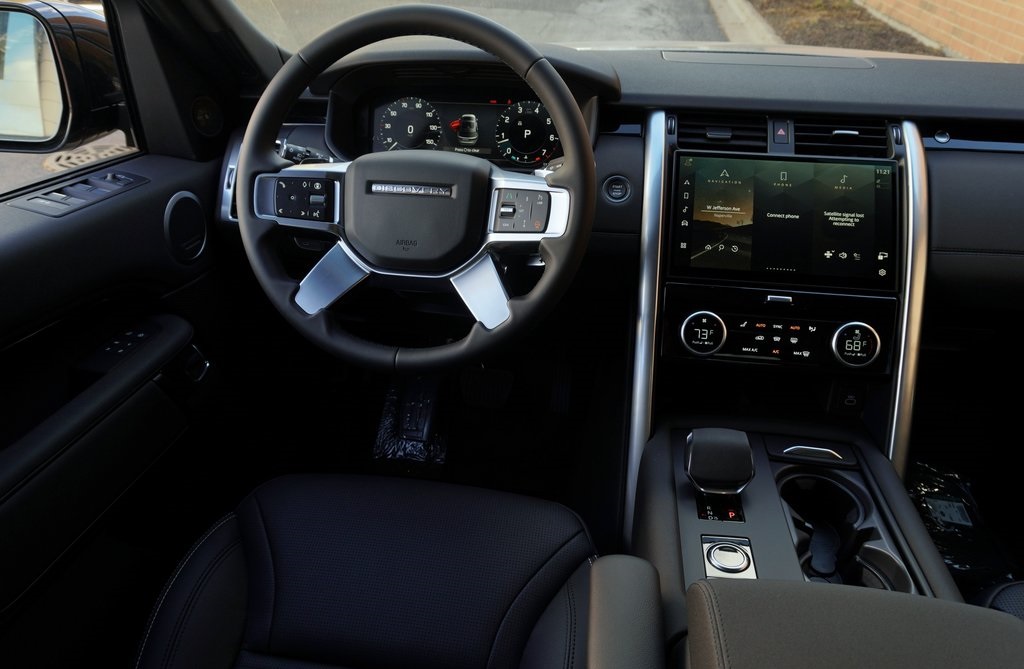 2025 LAND ROVER DISCOVERY - Image 15