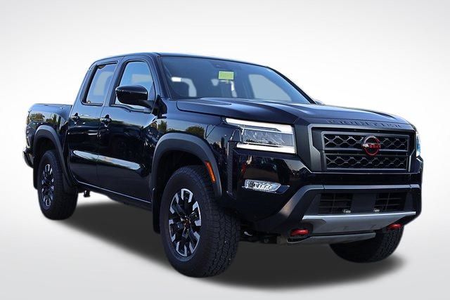 2024 Nissan Frontier PRO-4X's photo