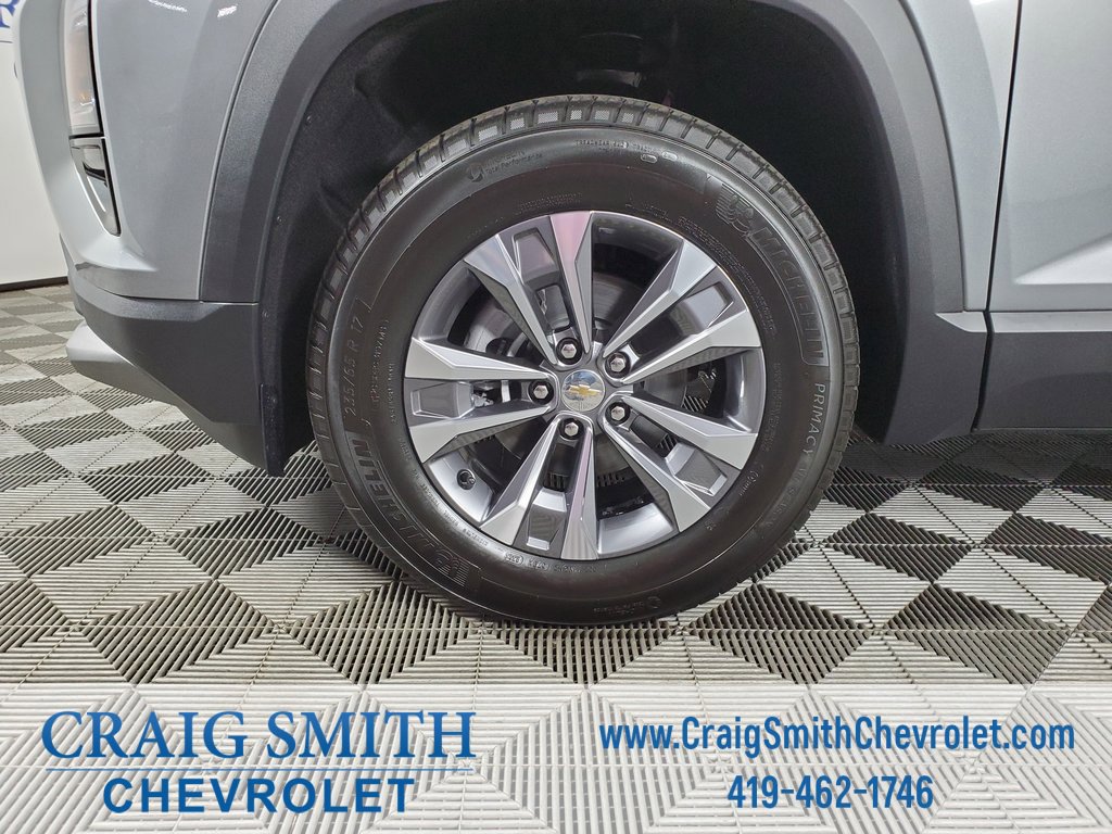 2026 Chevrolet Equinox LT photo 33