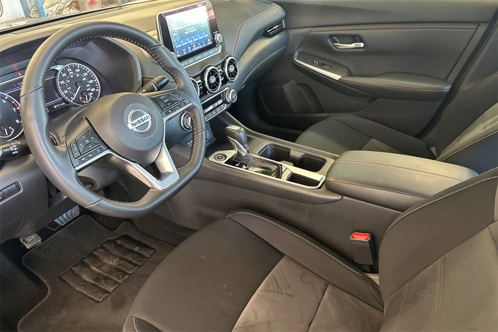 2023 Nissan Sentra SR photo 10