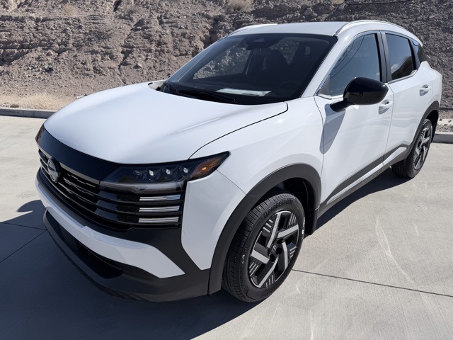 2026 Nissan KICKS SV's photo