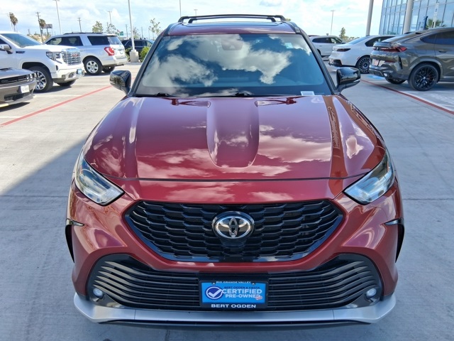 2023 Toyota Highlander XSE photo 2