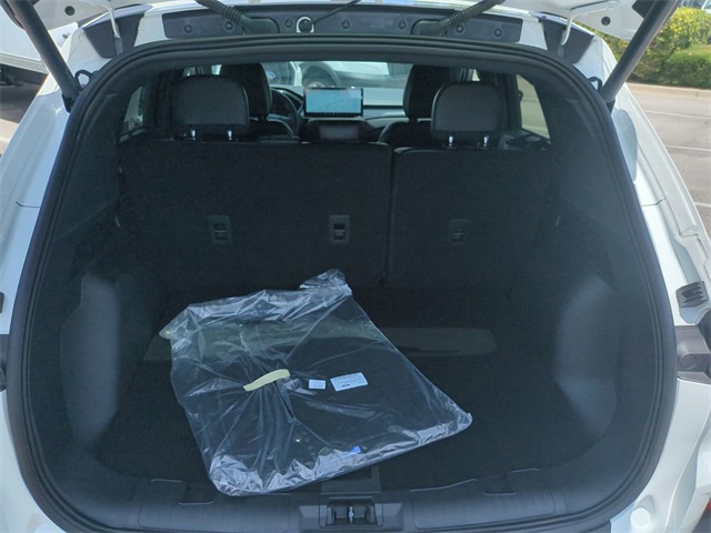 2025 Ford Escape ST-Line photo 13