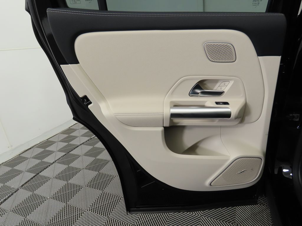 2026 Mercedes Benz GLA 250 photo 25