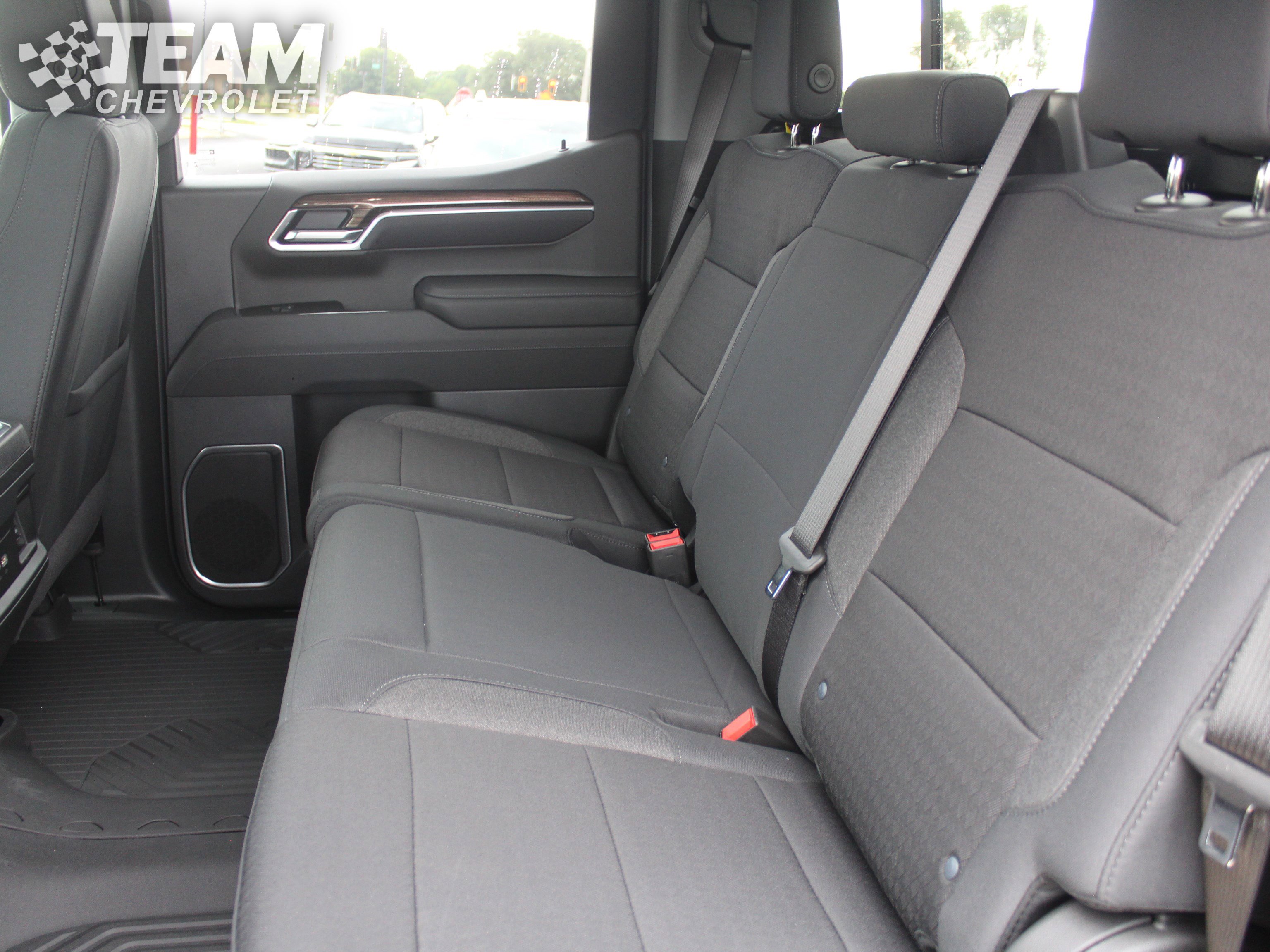 2025 Chevrolet Silverado 1500 LT photo 14