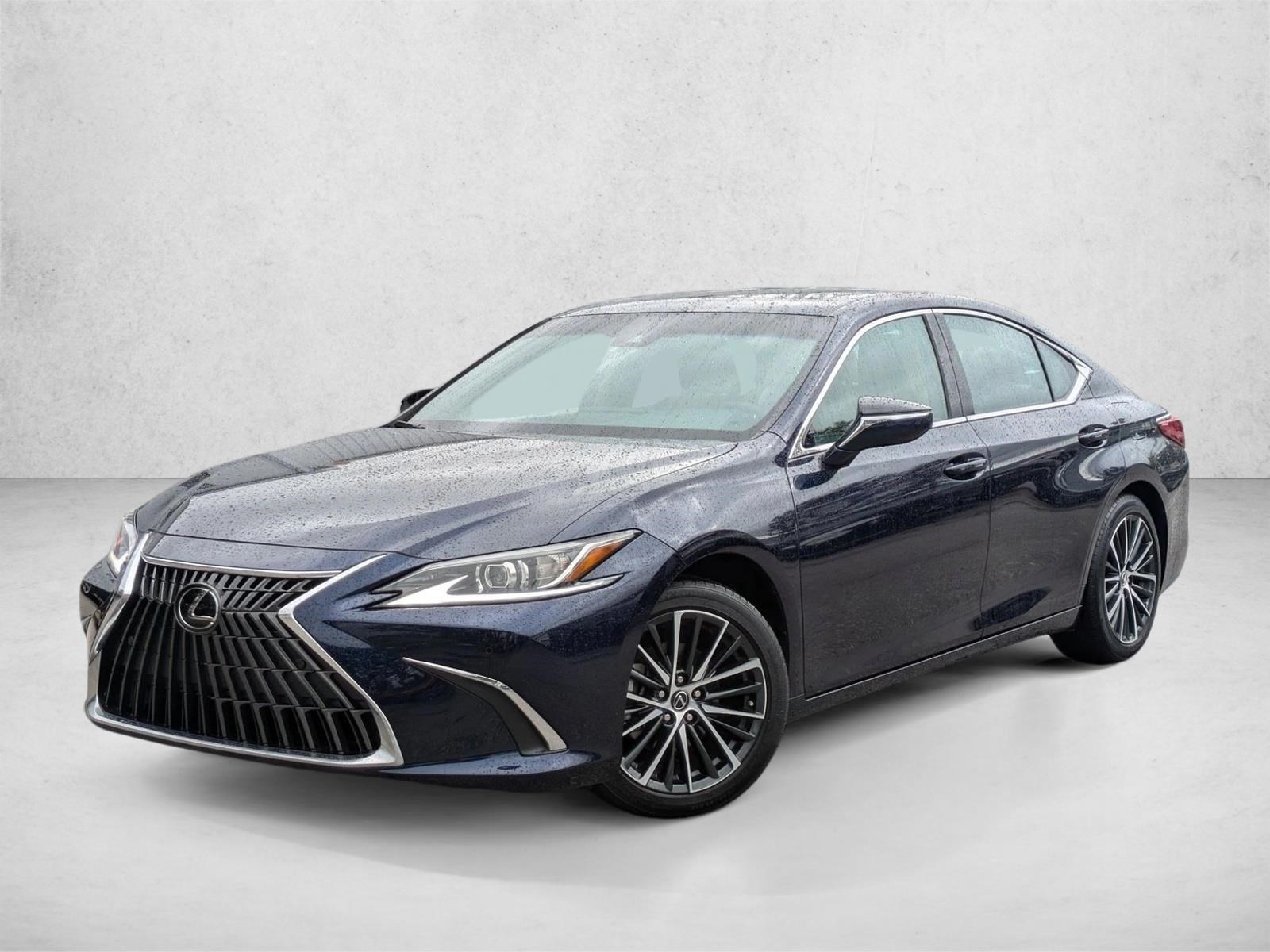 2025 Lexus ES 350's photo