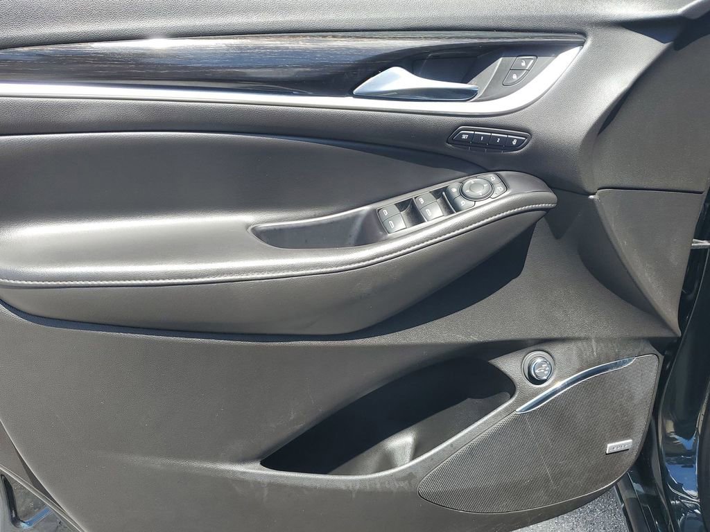 2020 Buick Enclave Avenir photo 43