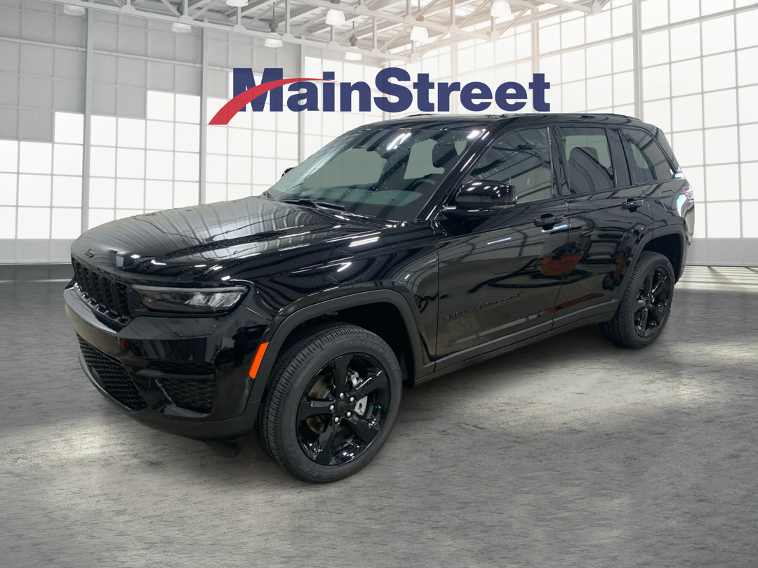 2025 Jeep Grand Cherokee Altitude's photo