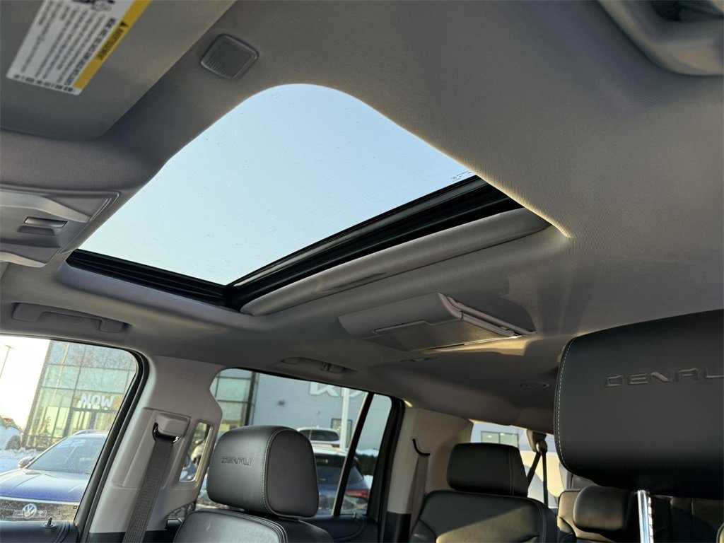 2018 GMC YUKON XL - Image 27