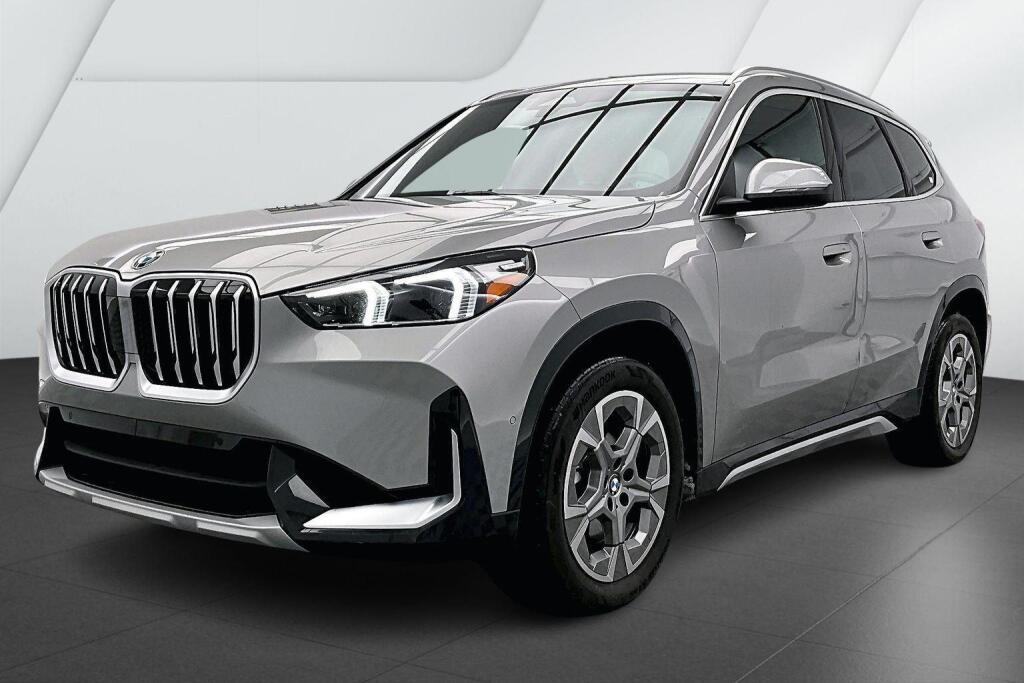 2025 BMW X1 28i