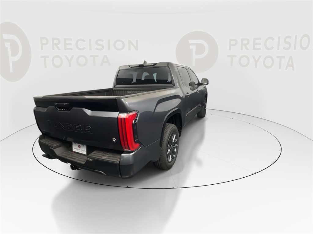 2025 Toyota Tundra Platinum CrewMax photo 18