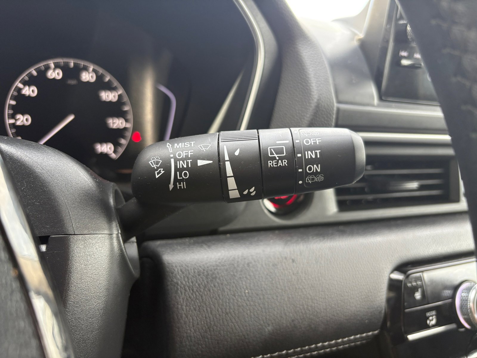 2023 Honda Pilot Touring photo 18