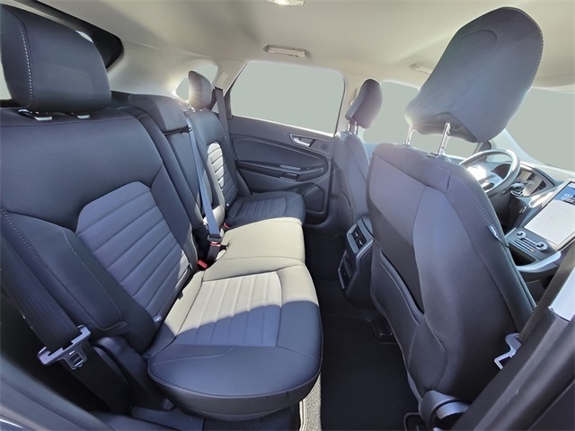 2024 Ford Edge SE photo 34