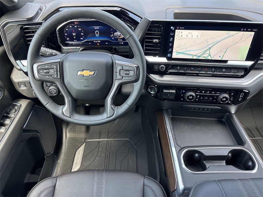 2025 Chevrolet Silverado 3500HD High Country photo 3