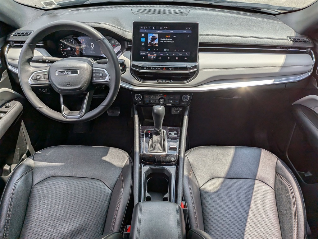 2023 Jeep Compass Limited photo 18