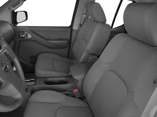 2016 Nissan Frontier SV photo 7