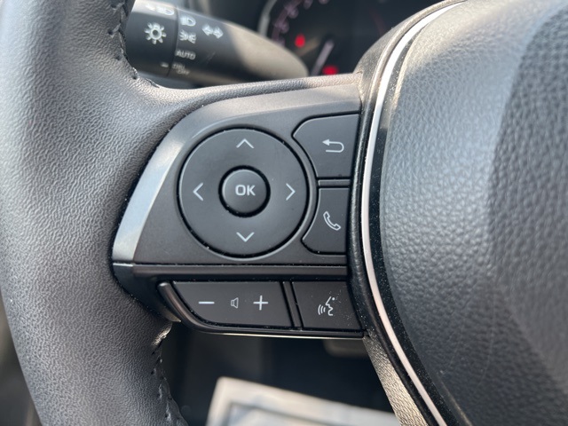 2024 Toyota RAV4 XLE photo 8