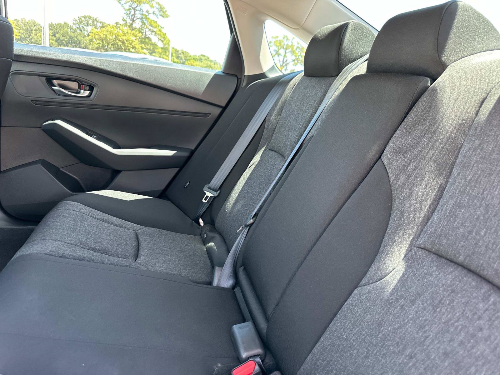 2023 Honda Accord LX photo 11