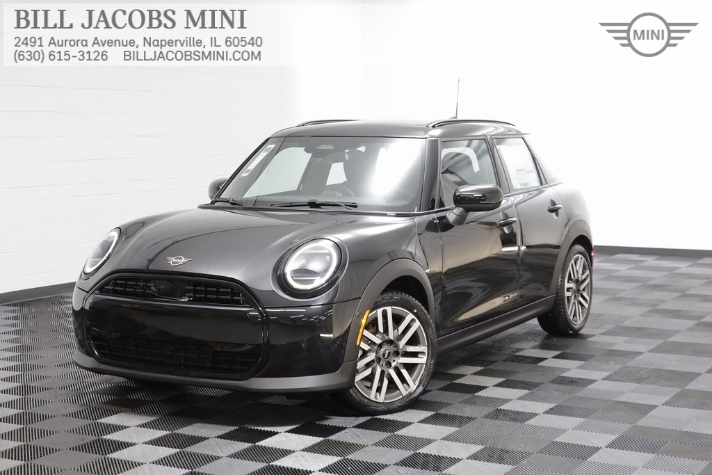 2026 MINI Hardtop 4 Door's photo