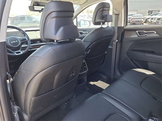 2025 Kia Sportage EX photo 12