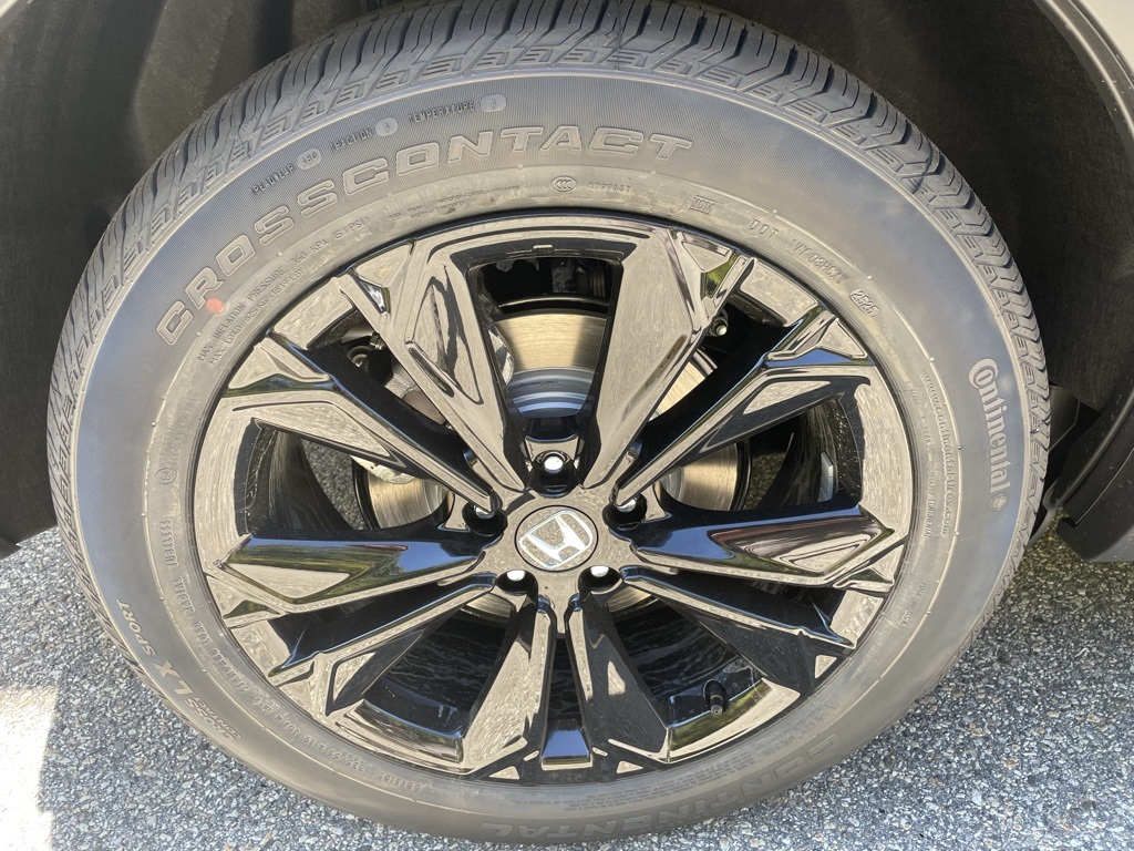 2026 Honda CR-V Hybrid Sport Touring photo 4