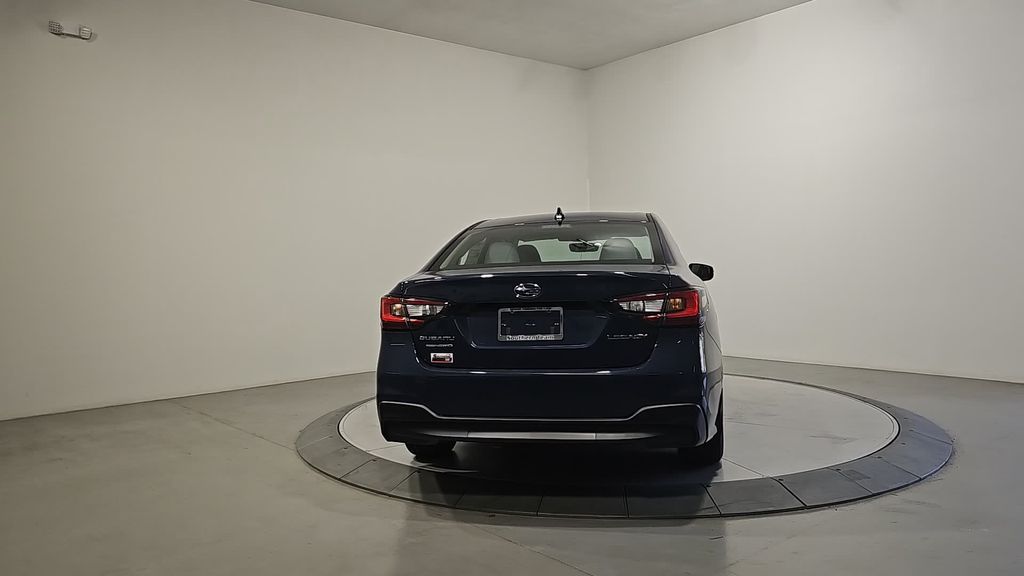 2025 Subaru Legacy Premium photo 4