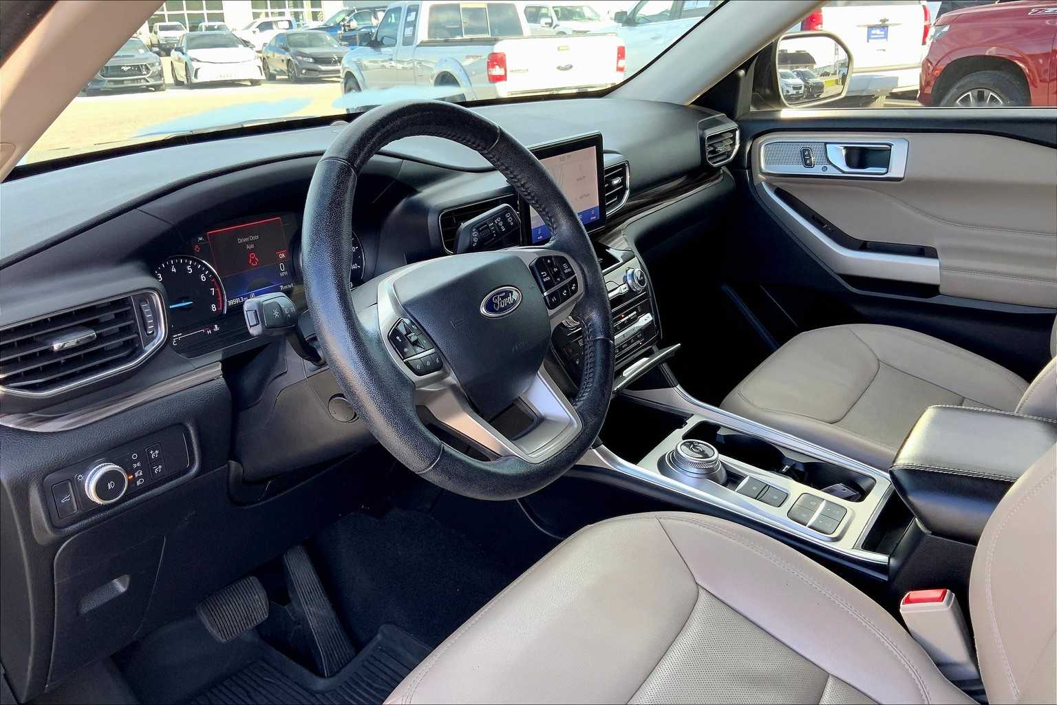 2021 Ford Explorer Limited photo 17