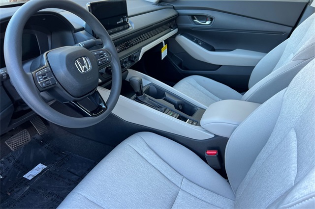 2025 Honda Accord 1.5T LX photo 9