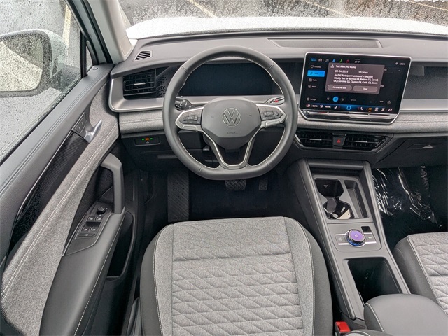 2025 Volkswagen Tiguan S photo 14