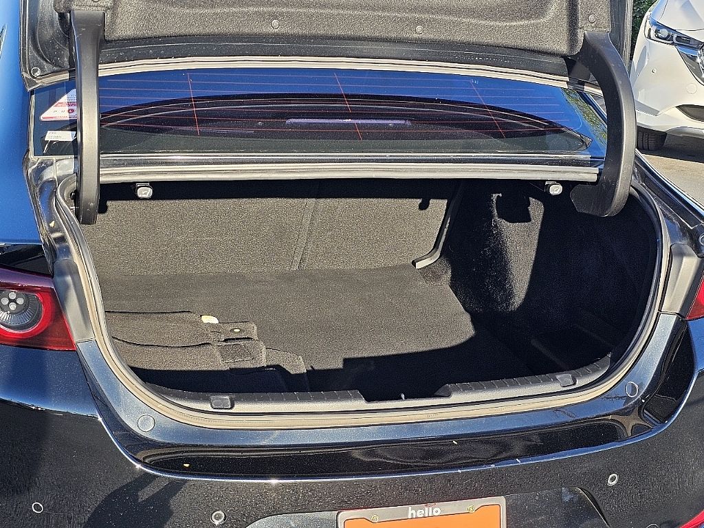 2021 Mazda Mazda3 Premium Plus photo 8