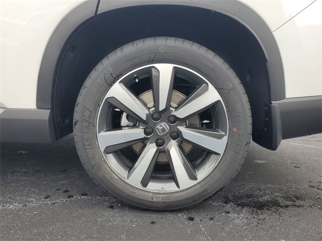 2025 Honda Pilot Touring photo 6