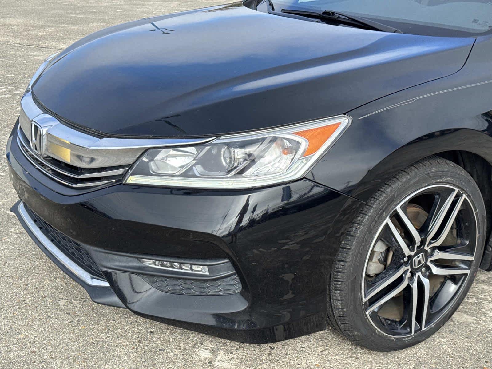 Used 2016 Honda Accord Sport with VIN 1HGCR2F51GA198496 for sale in LaPlace, LA