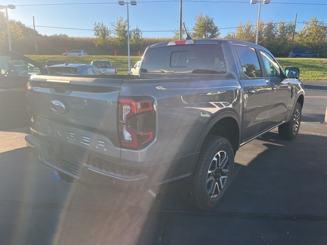 2025 Ford Ranger Lariat photo 4