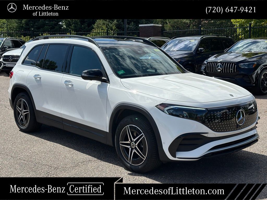 2025 Mercedes Benz EQB photo 4