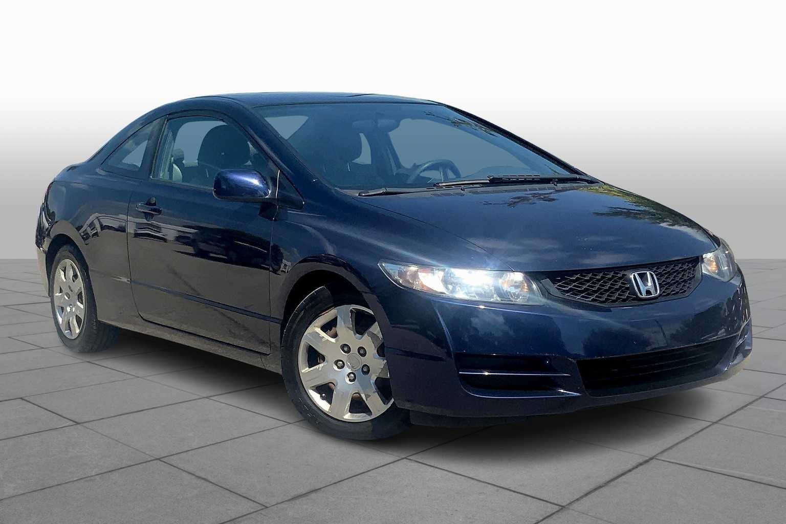 Used 2010 Honda Civic LX with VIN 2HGFG1B66AH518545 for sale in Kansas City