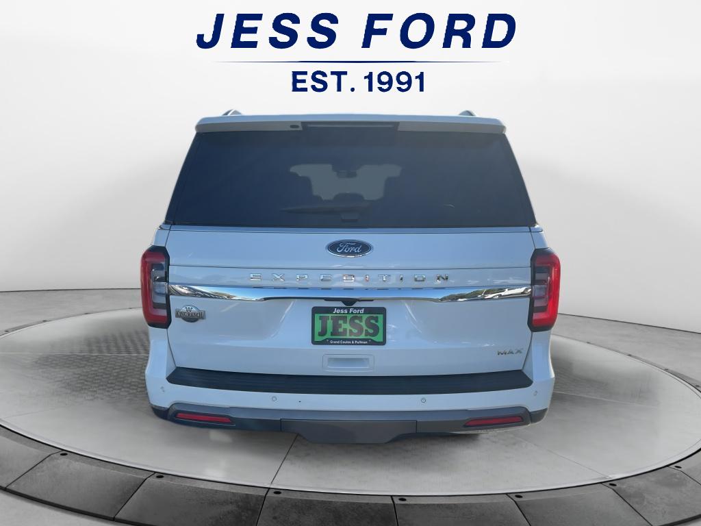 2024 Ford Expedition King Ranch MAX photo 3