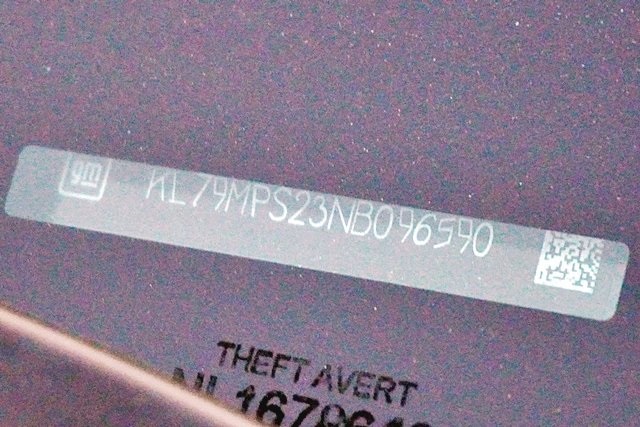 Used 2022 White Chevrolet LT image 34