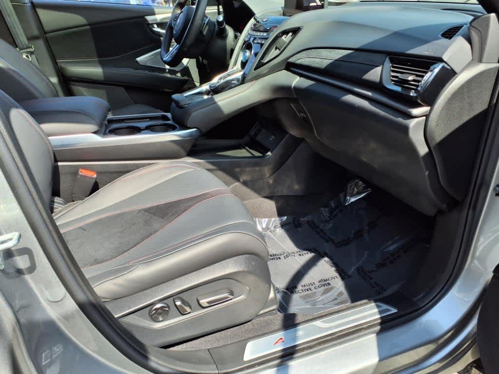 2025 Acura RDX A-Spec photo 9