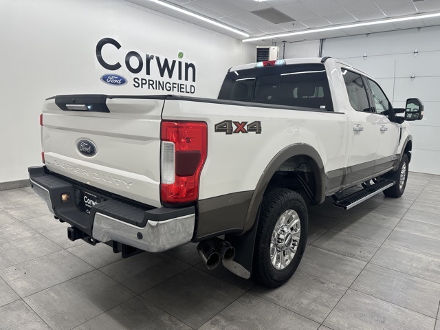 2017 Ford F-250 Lariat photo 4