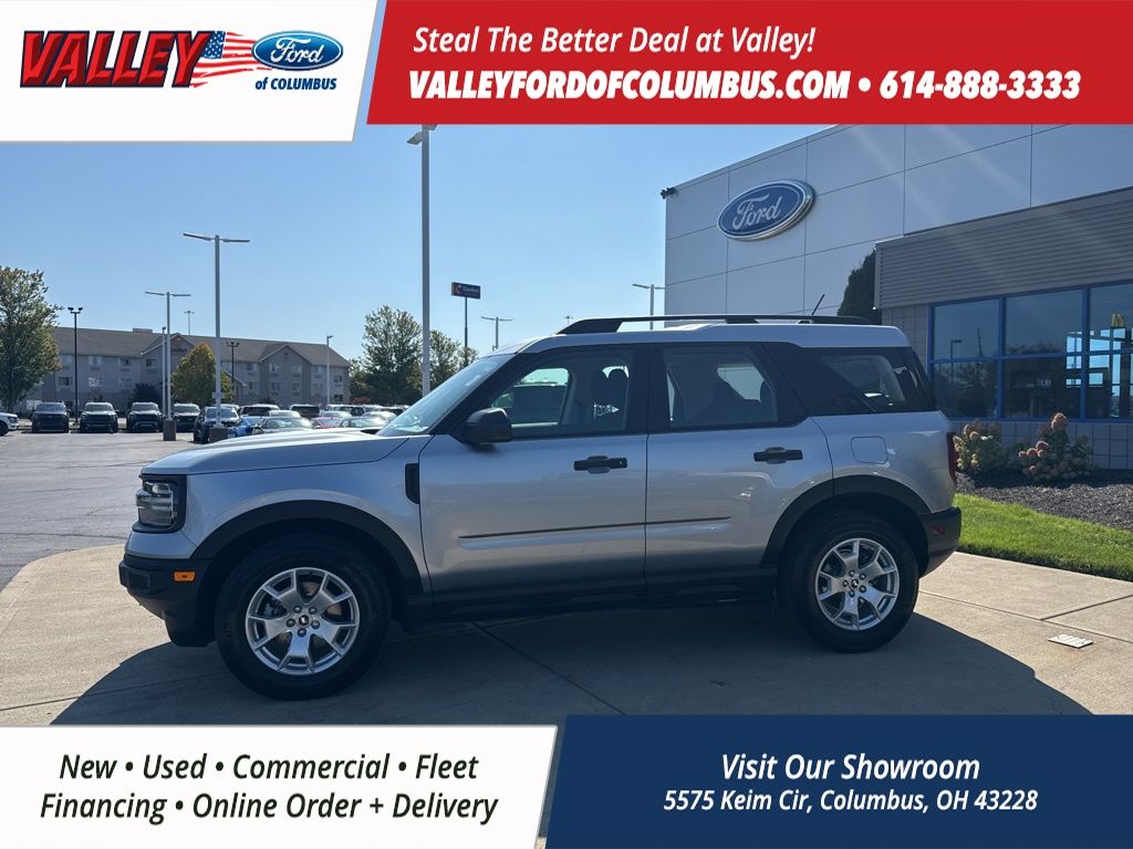 2022 Ford Bronco Sport Base photo 2