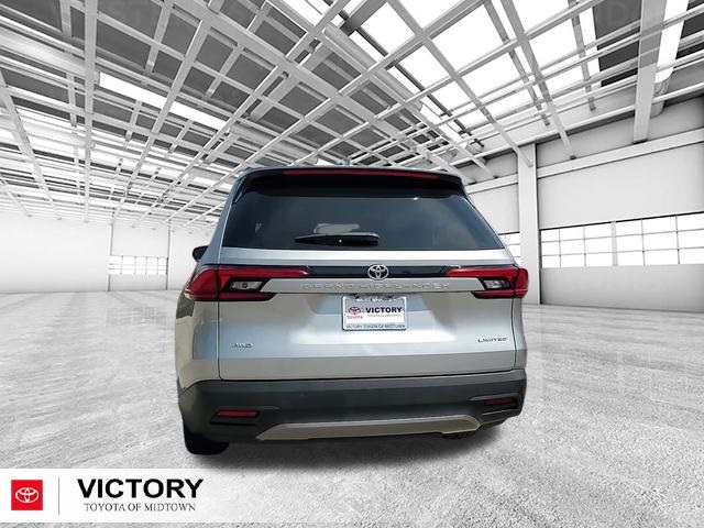 2024 Toyota Grand Highlander Limited AWD photo 5