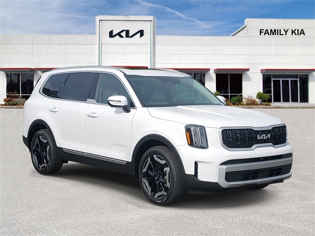 2025 Kia Telluride EX's photo