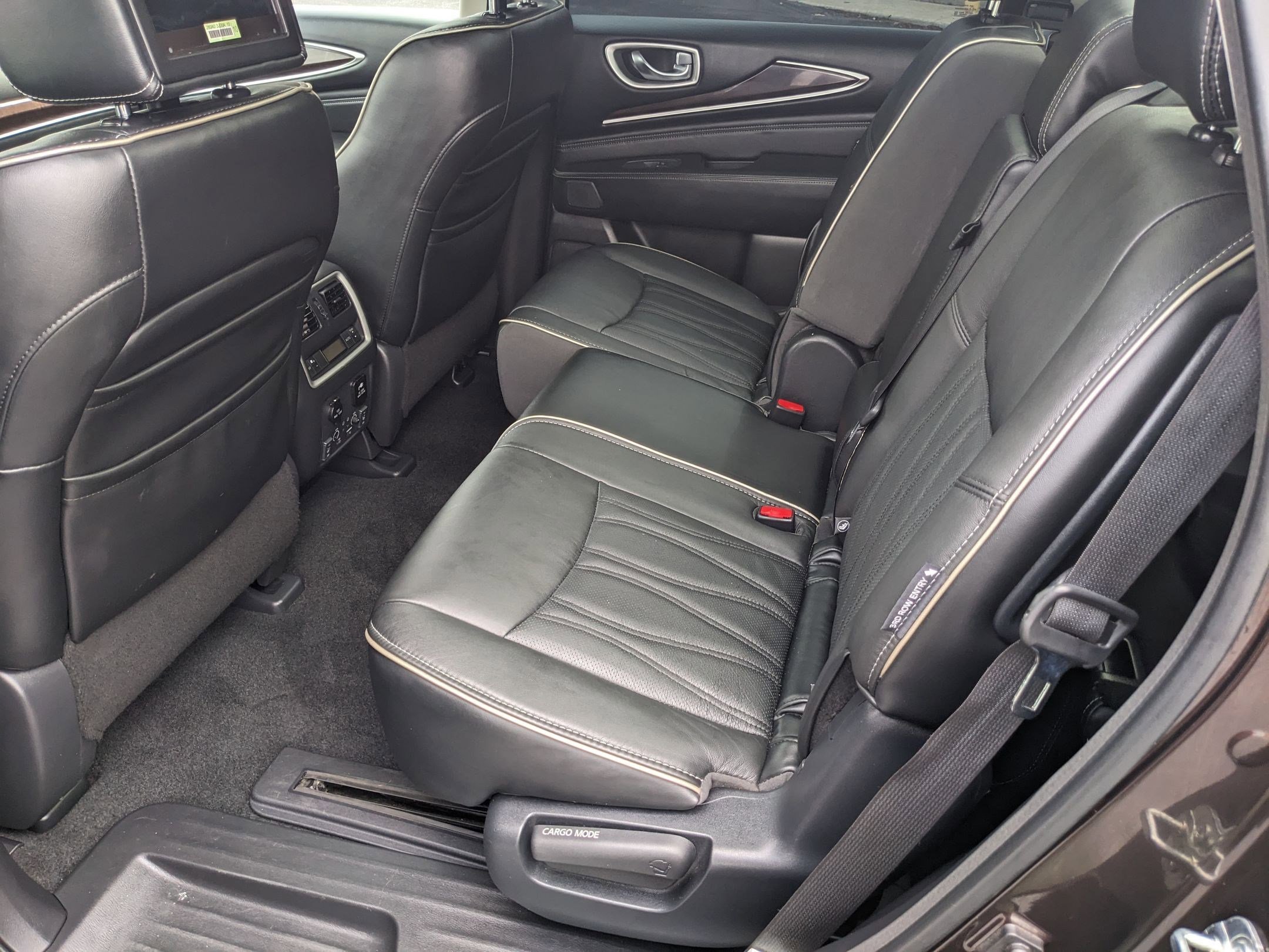 2020 Infiniti QX60 Luxe photo 19