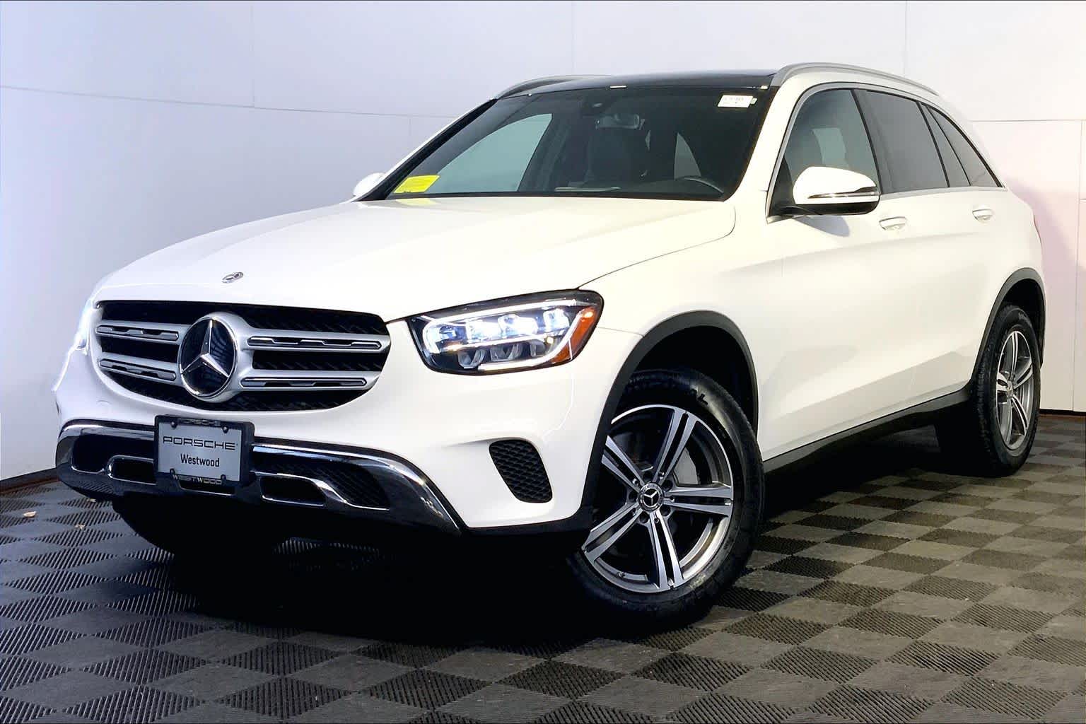 2020 Mercedes-Benz GLC GLC300's photo