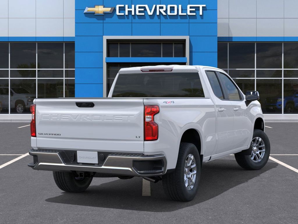 2026 Chevrolet Silverado 1500 LT photo 4