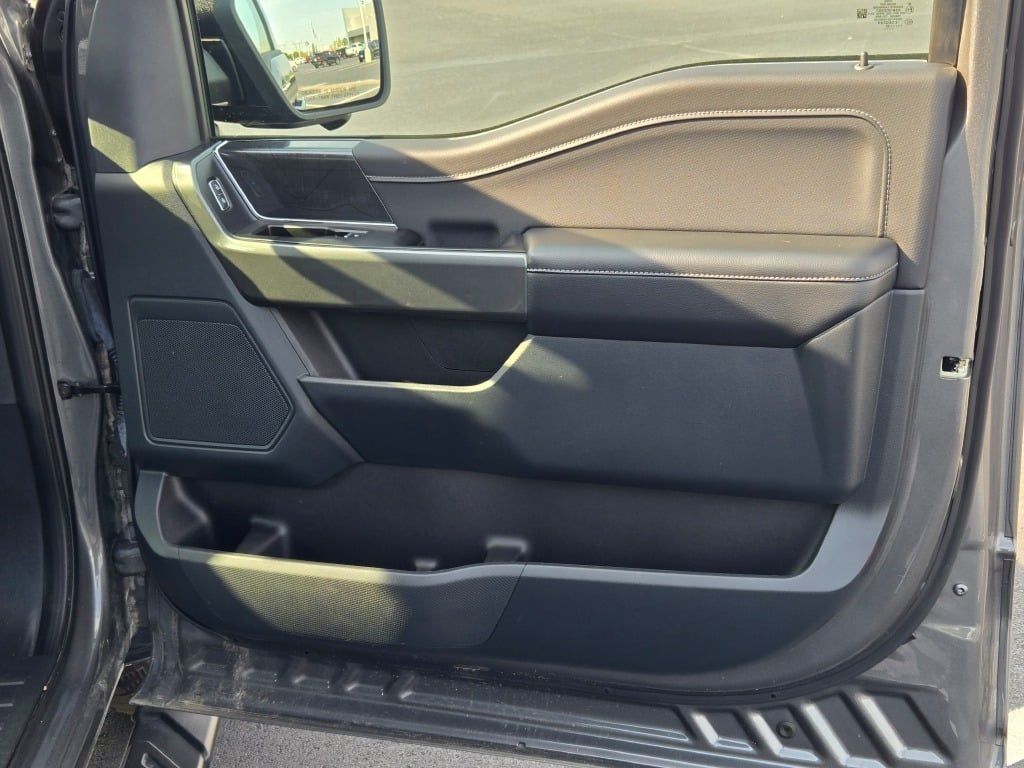 2022 Ford F-150 XLT photo 4