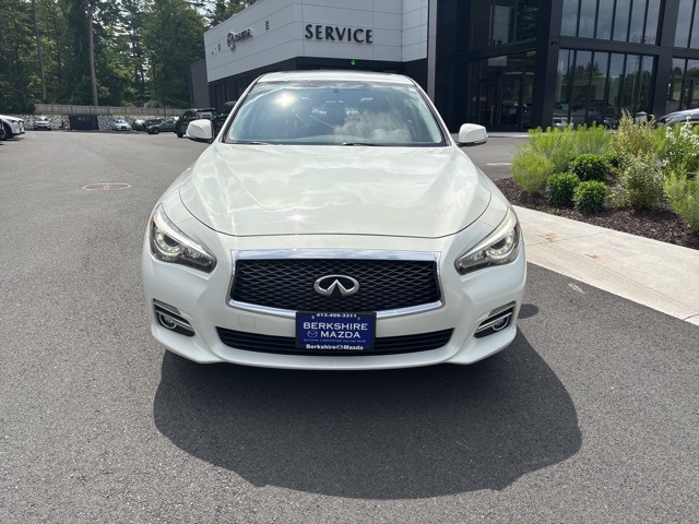 Used 2015 INFINITI Q50 Base with VIN JN1BV7AR7FM420357 for sale in Lenox, MA
