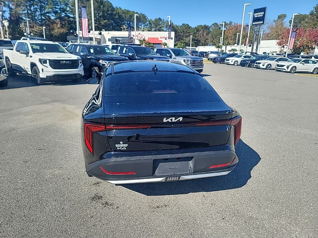 2025 Kia K4 LX photo 4