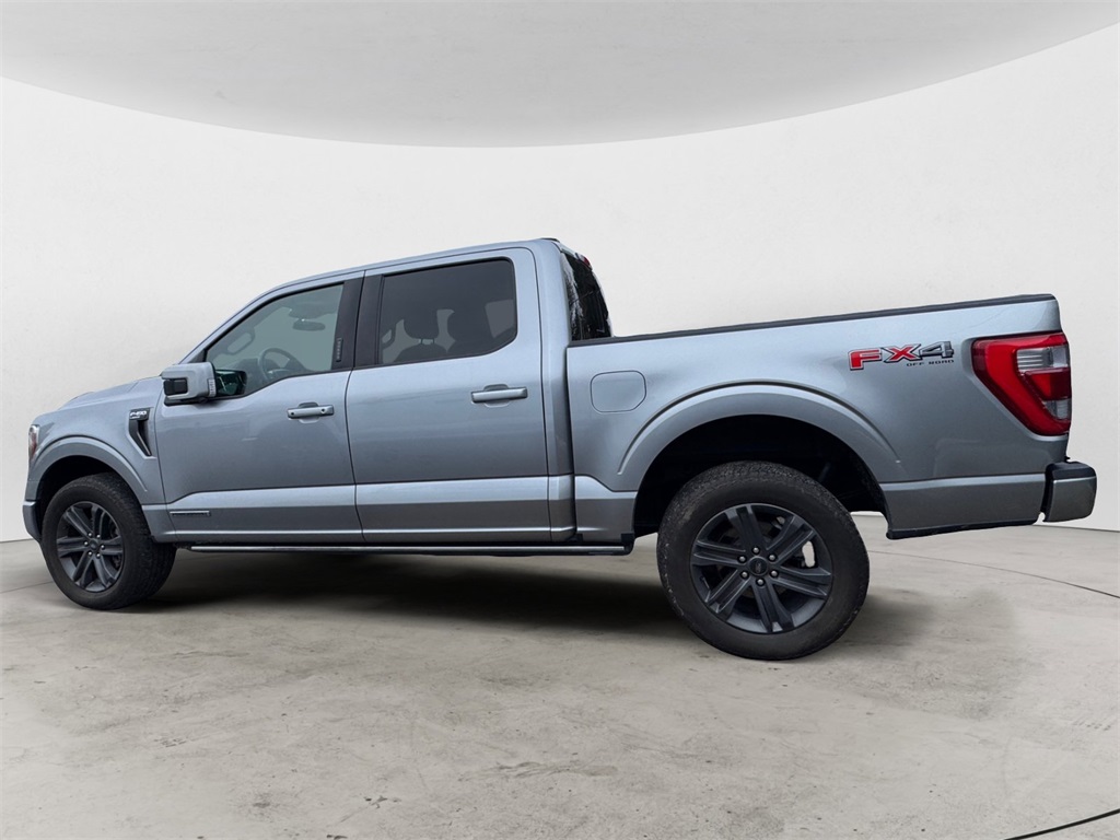 2023 Ford F-150 Lariat photo 2