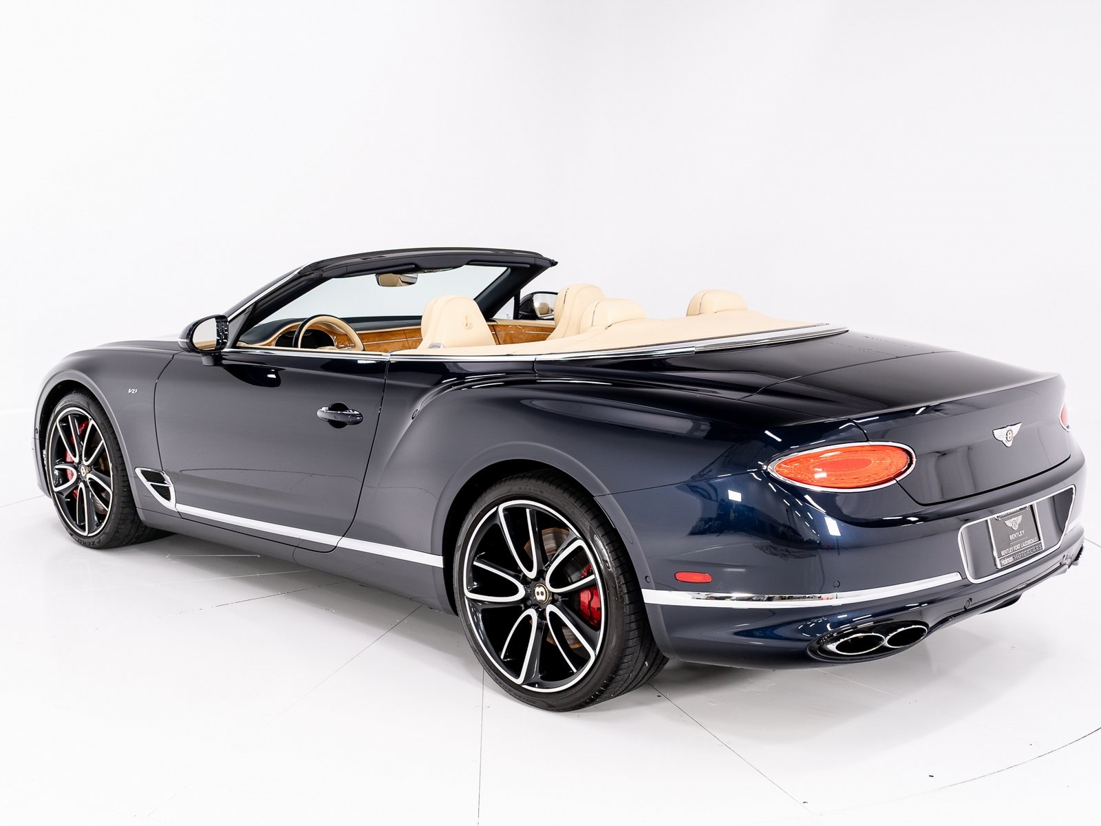 2020 Bentley Continental GT V8 photo 12
